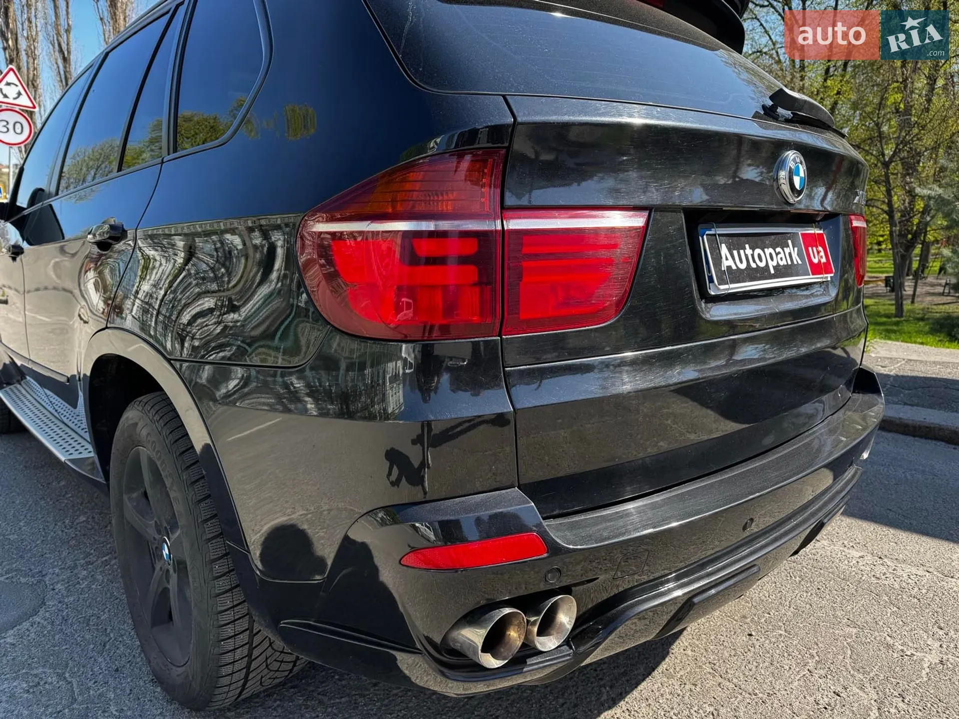2010 BMW X5 - мініатюра 10