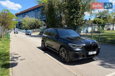 Внедорожник / Кроссовер BMW X5 2022 в Киеве