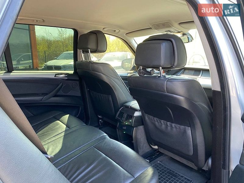 Внедорожник / Кроссовер BMW X5 2009 в Львове