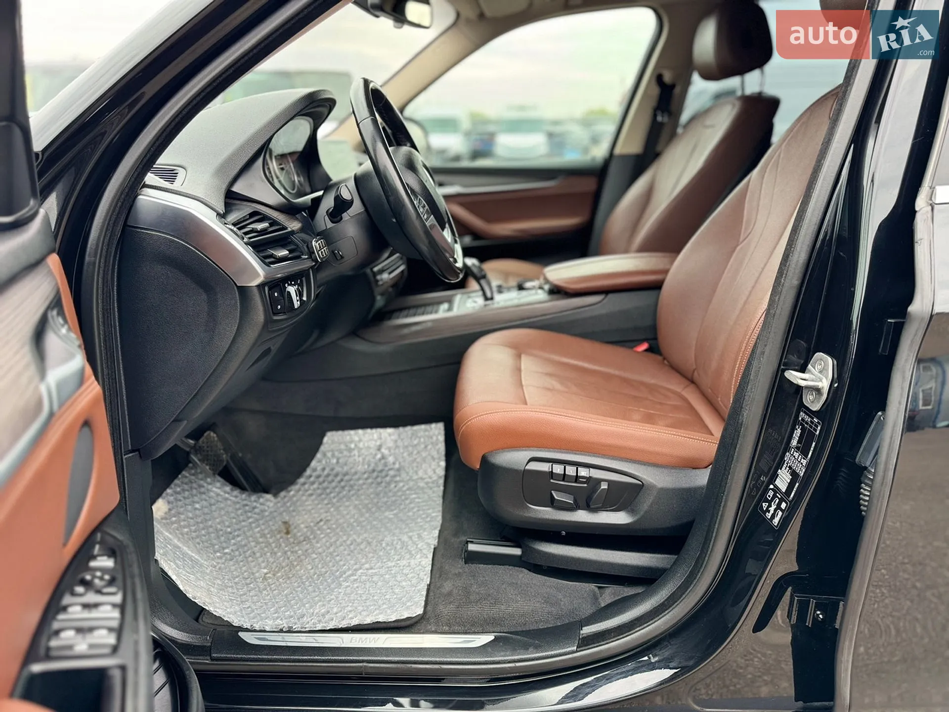 2017 BMW X5 - мініатюра 41