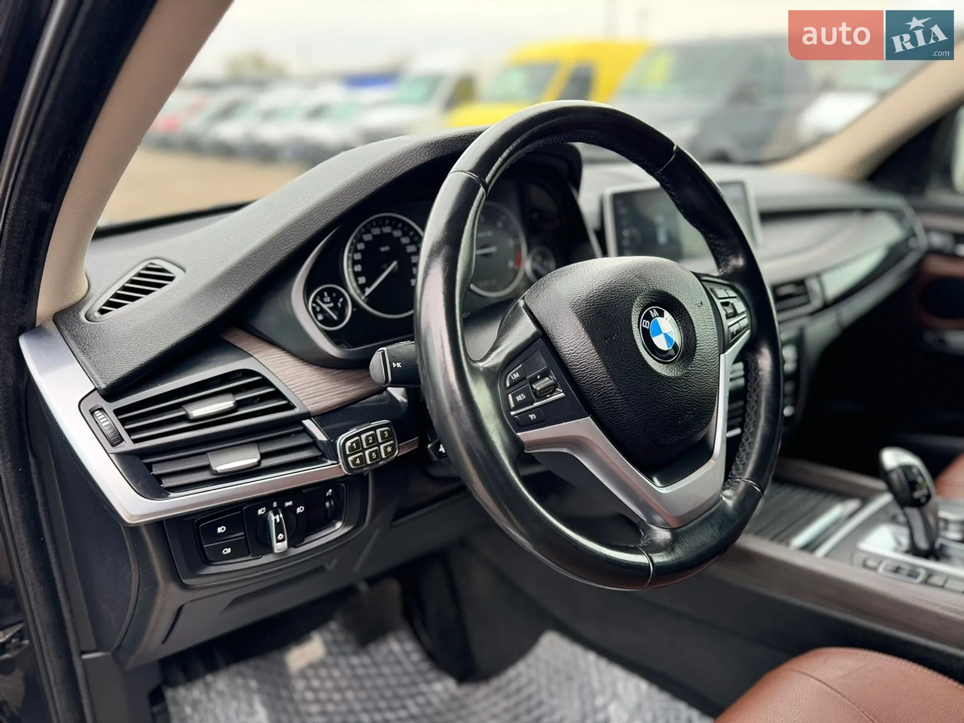 2017 BMW X5 - мініатюра 53