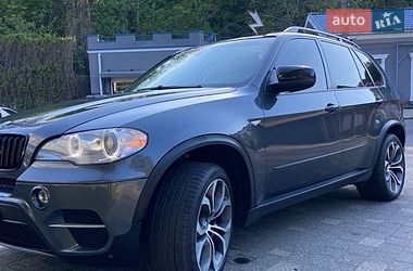 Внедорожник / Кроссовер BMW X5 2013 в Ужгороде
