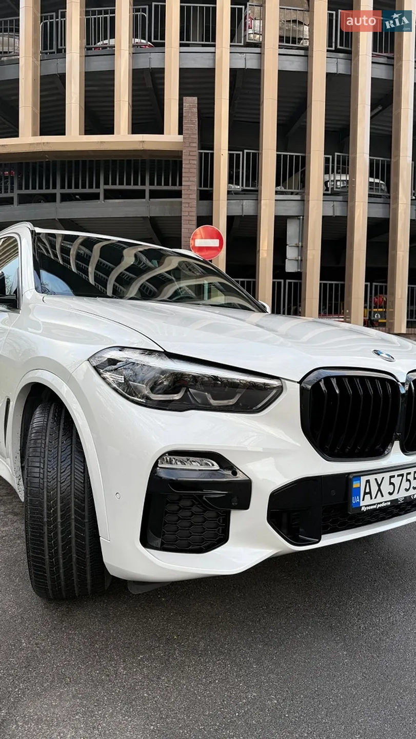 2019 BMW X5 - фото 1