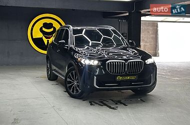 Внедорожник / Кроссовер BMW X5 2023 в Черновцах