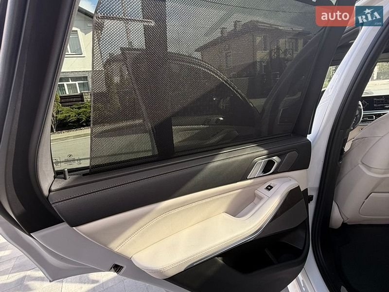 Внедорожник / Кроссовер BMW X5 2021 в Киеве