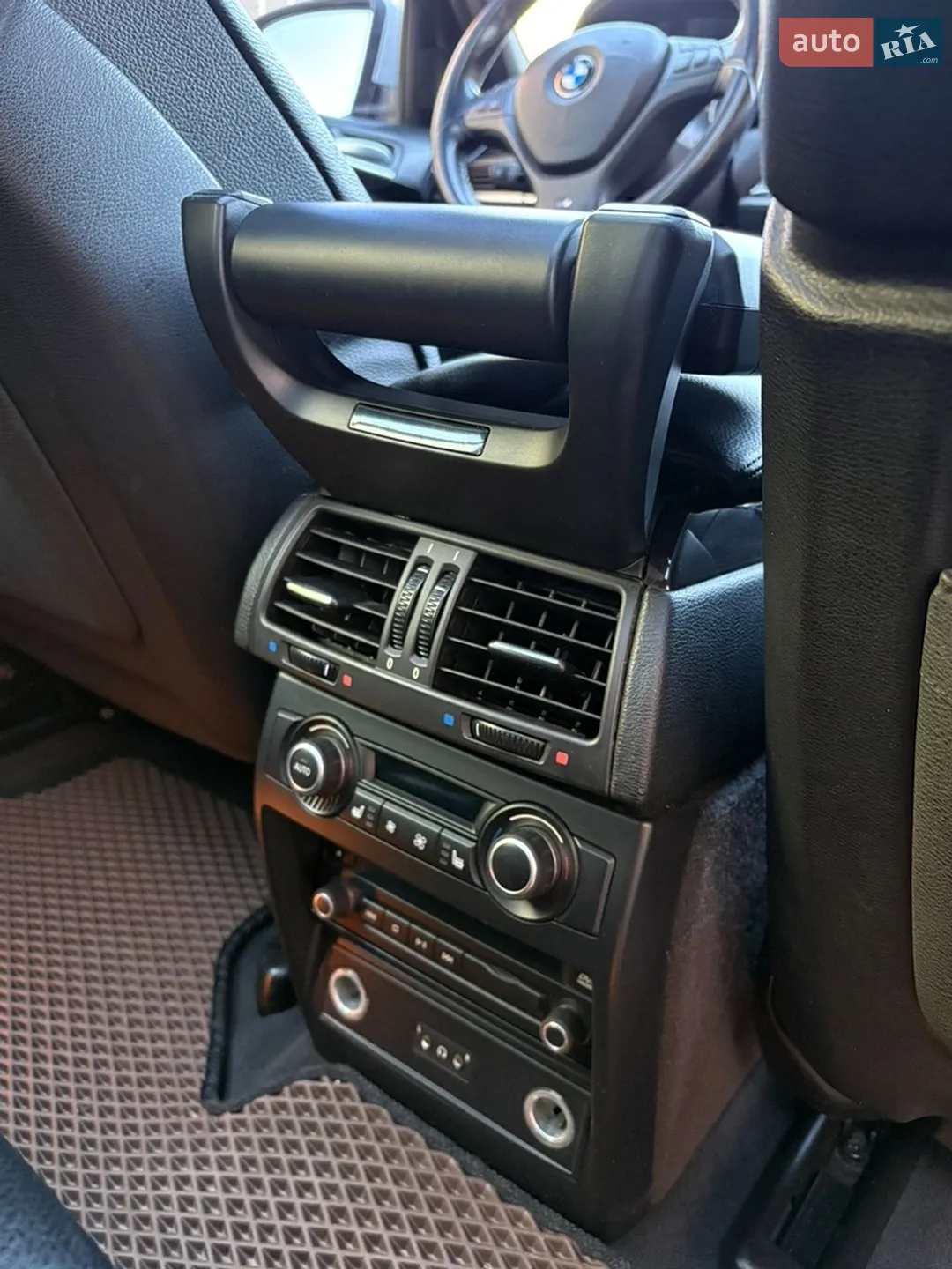 2010 BMW X5 - мініатюра 7