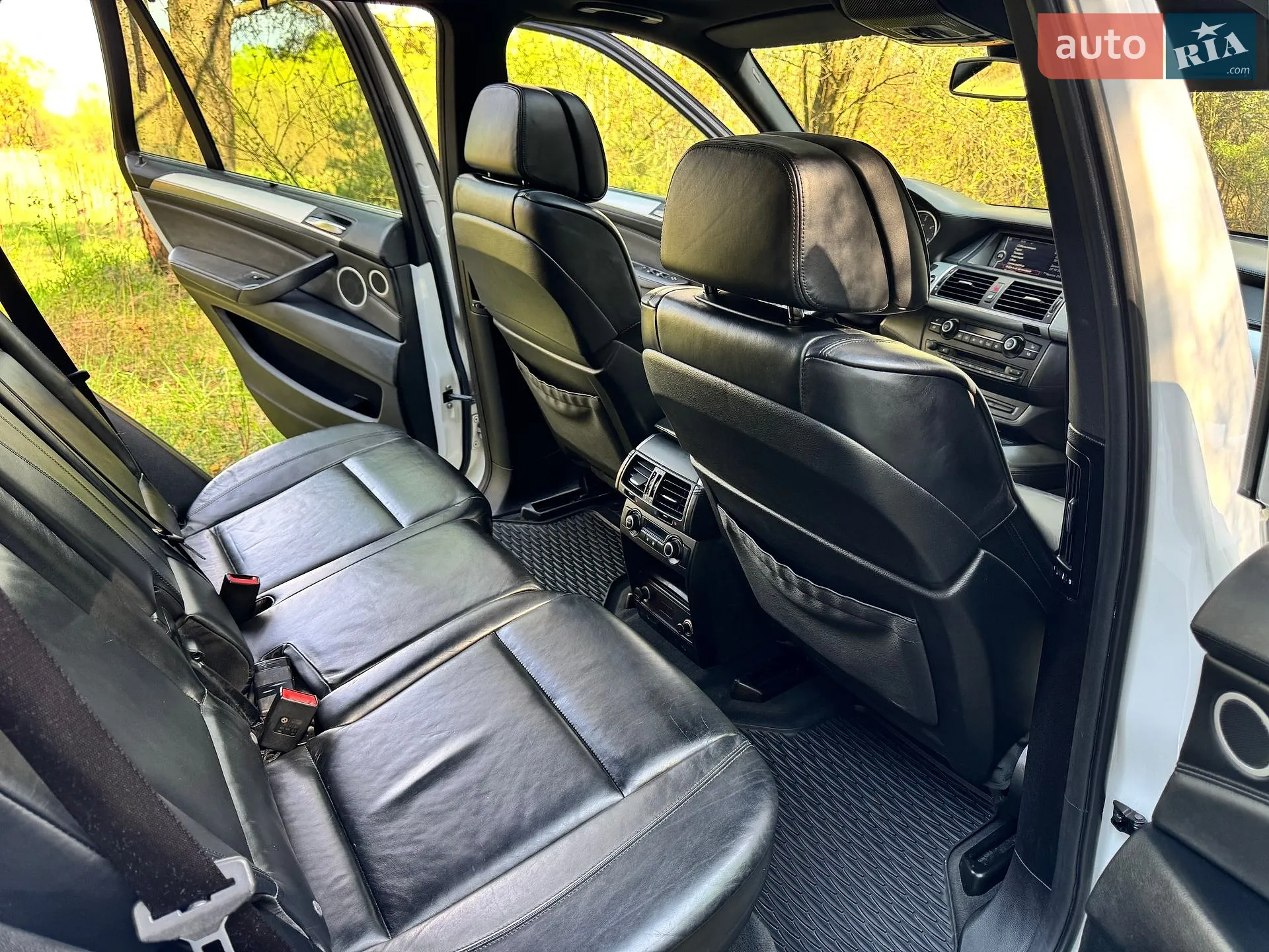2011 BMW X5 - мініатюра 27
