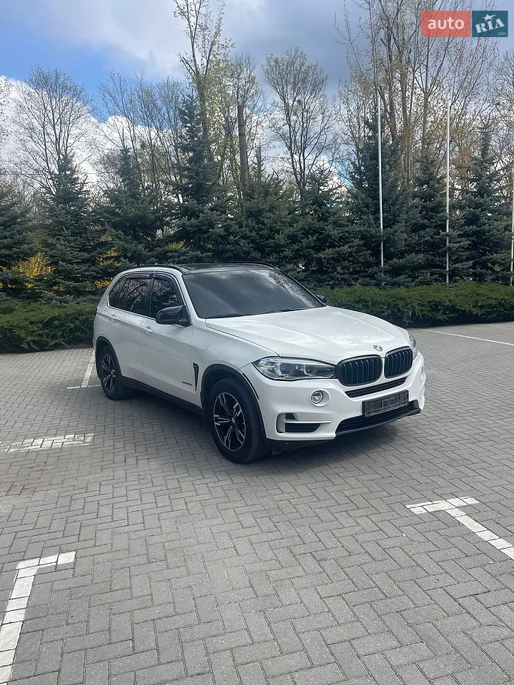 2015 BMW X5 - мініатюра 36