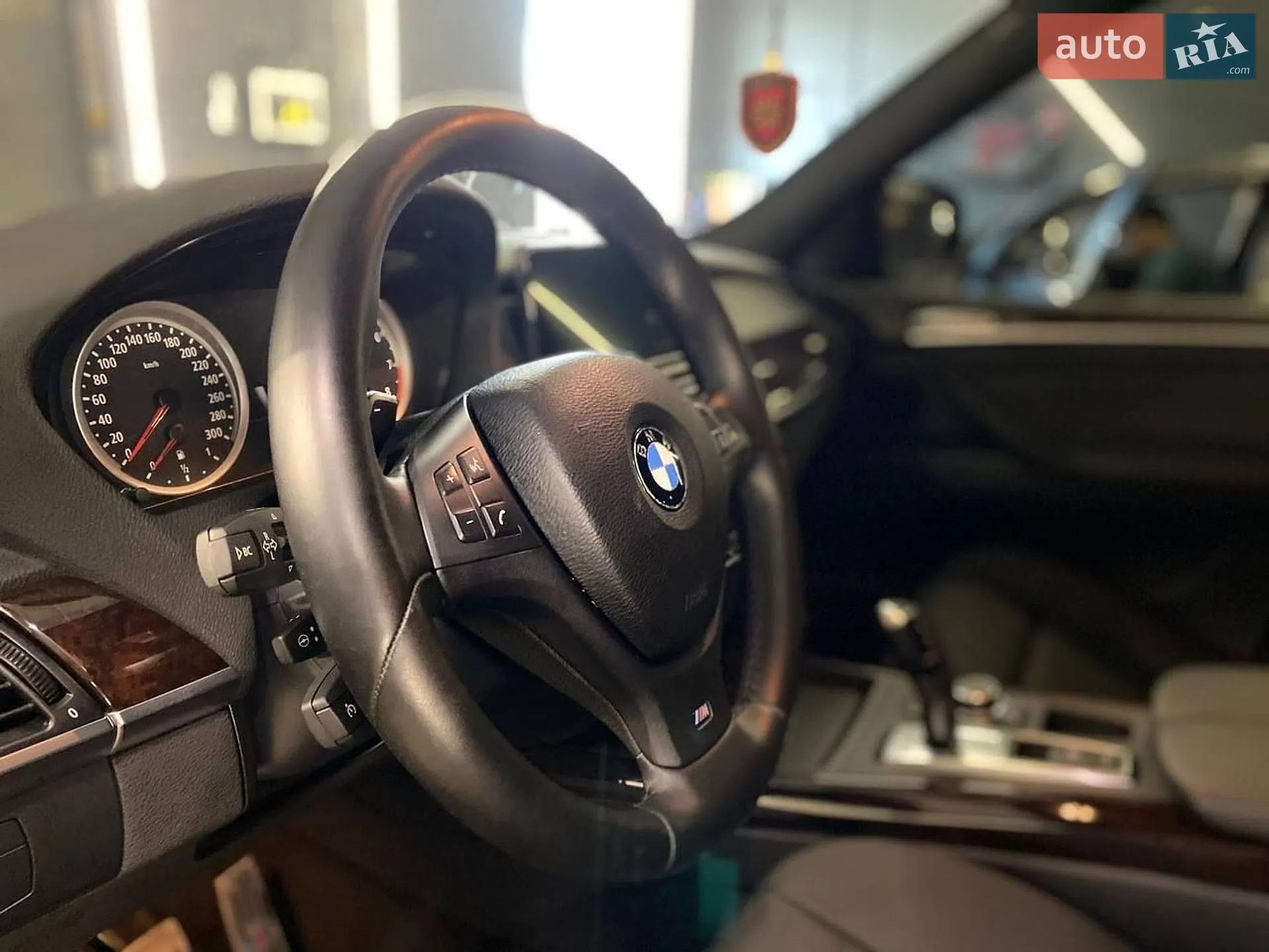 2010 BMW X5 - мініатюра 22