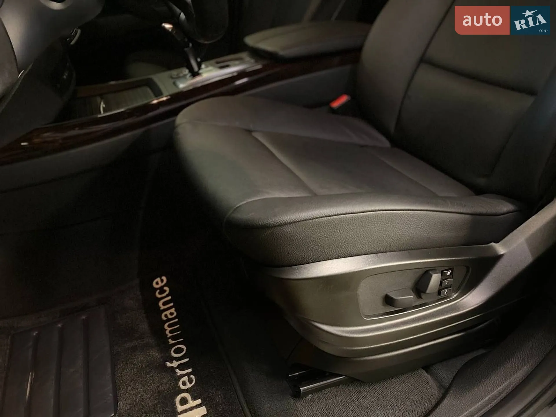 2010 BMW X5 - мініатюра 27