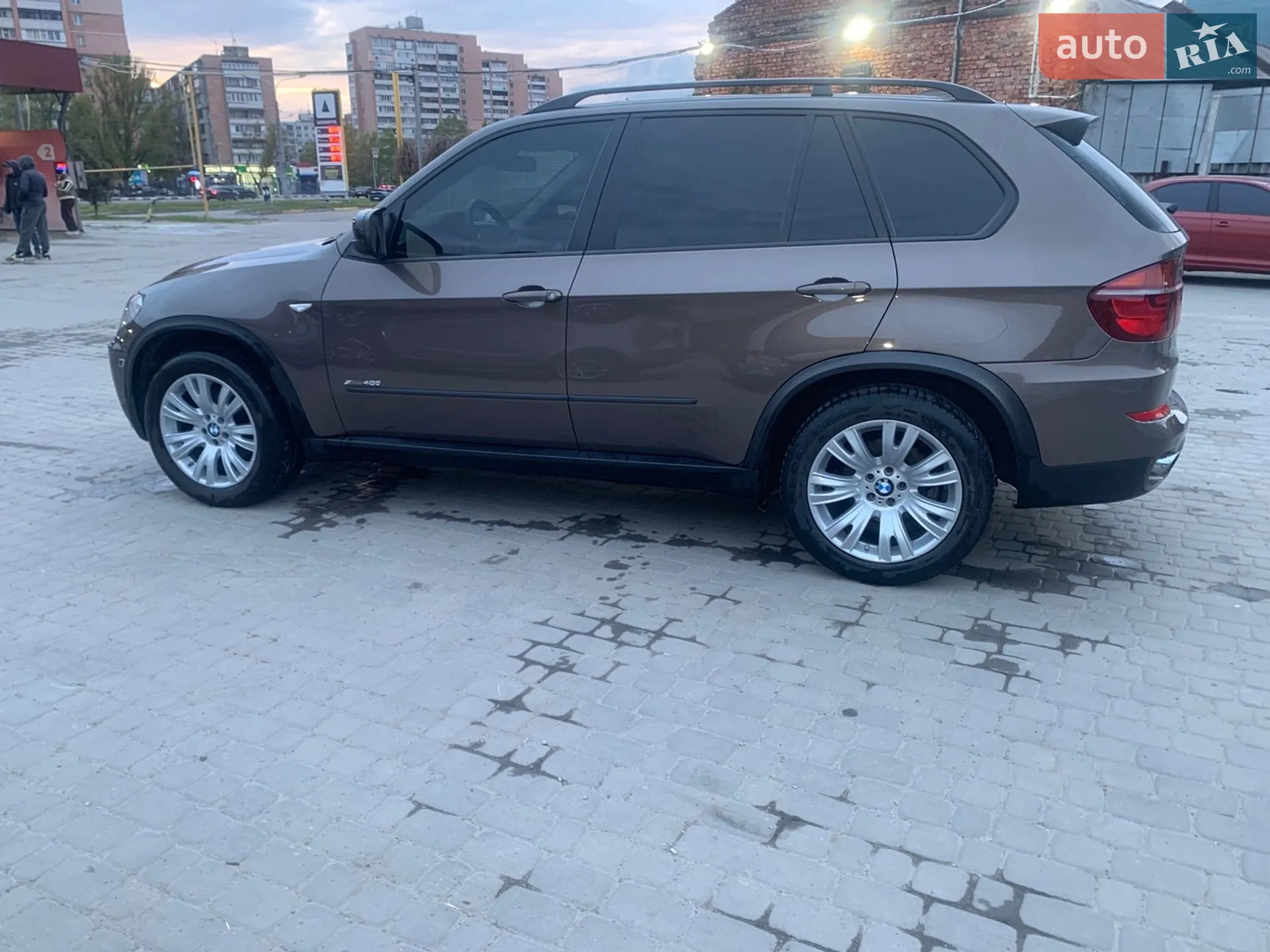 2010 BMW X5 - мініатюра 10