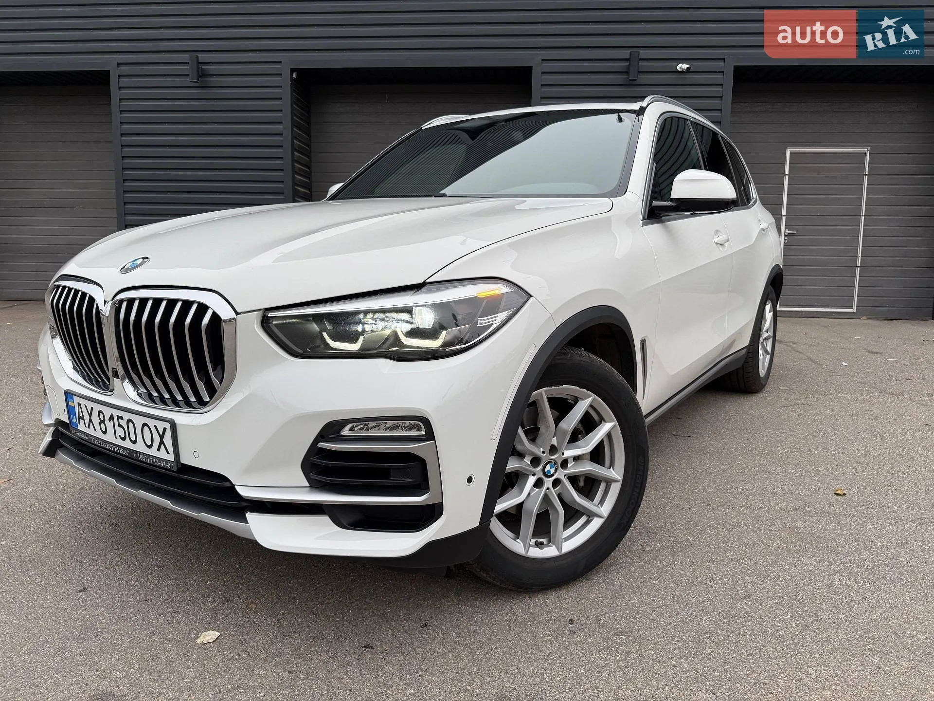 2020 BMW X5 - мініатюра 2