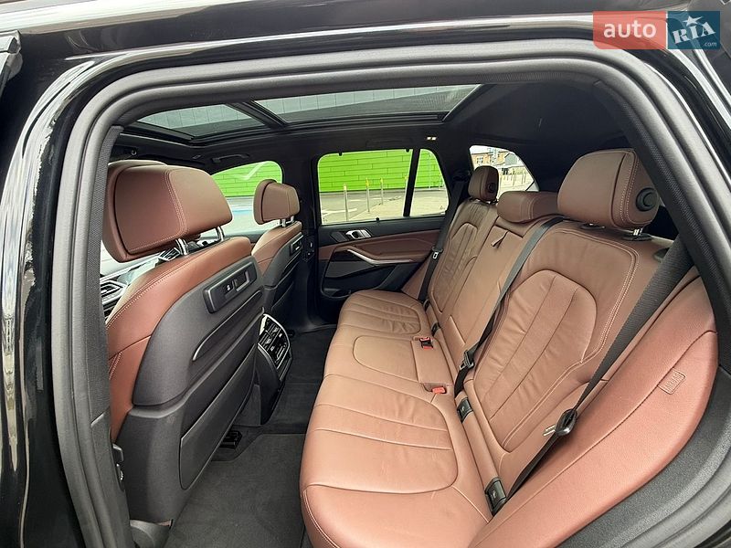 Внедорожник / Кроссовер BMW X5 2018 в Киеве