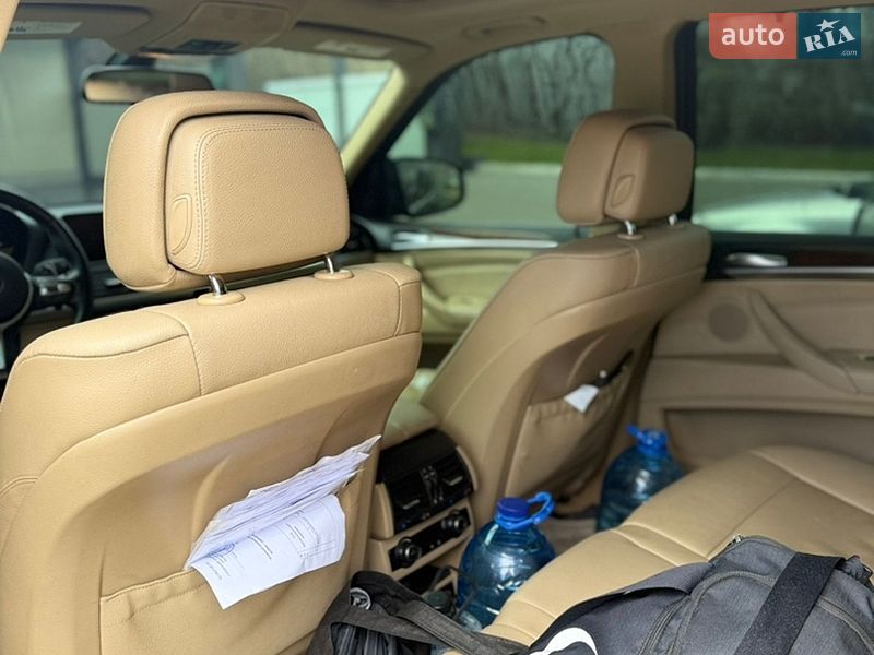 Внедорожник / Кроссовер BMW X5 2013 в Харькове