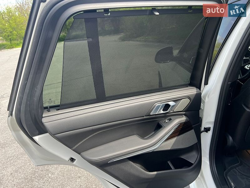 Внедорожник / Кроссовер BMW X5 2019 в Днепре