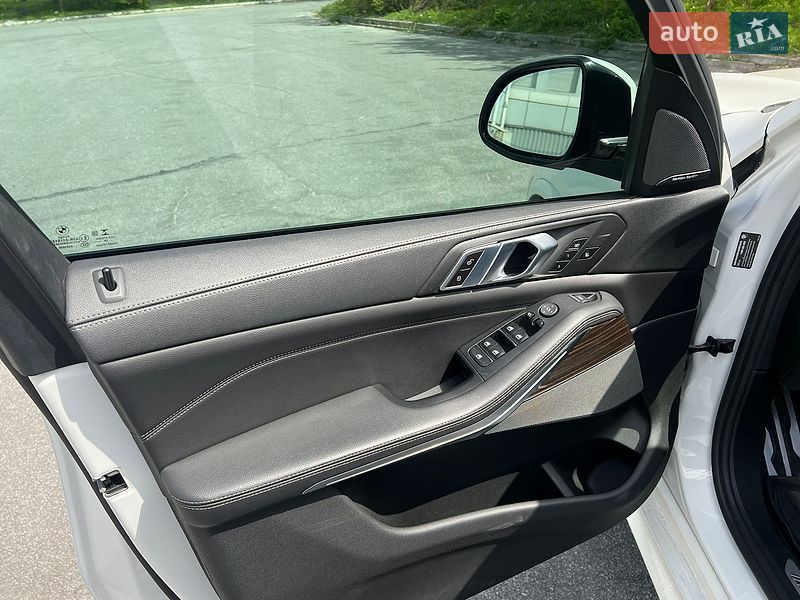 Внедорожник / Кроссовер BMW X5 2019 в Днепре
