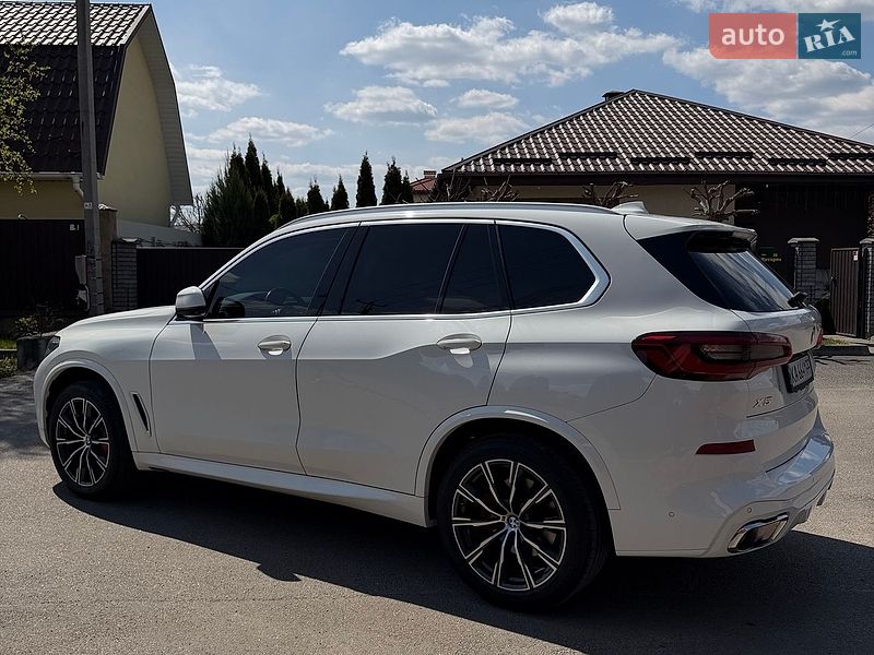 Внедорожник / Кроссовер BMW X5 2018 в Киеве