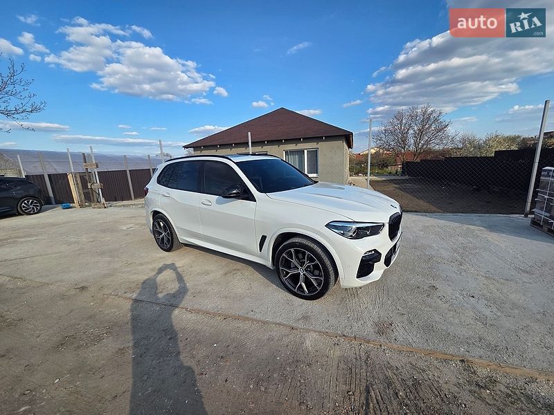 Внедорожник / Кроссовер BMW X5 2019 в Харькове