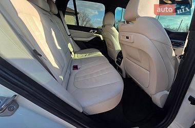 Внедорожник / Кроссовер BMW X5 2019 в Харькове