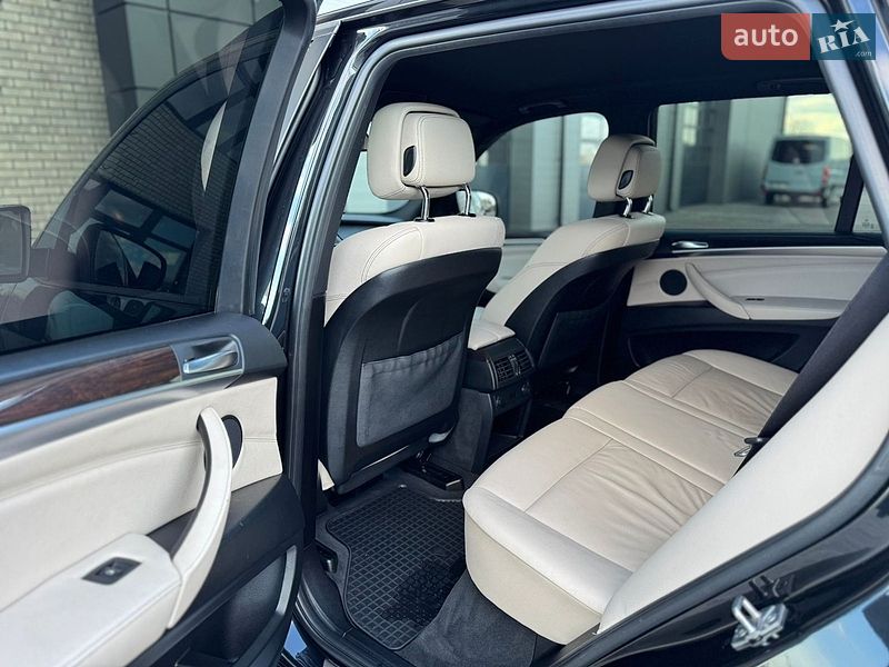 Внедорожник / Кроссовер BMW X5 2012 в Сарнах фото 28 Внедорожник / Кроссовер BMW X5 2012 в Сарнах