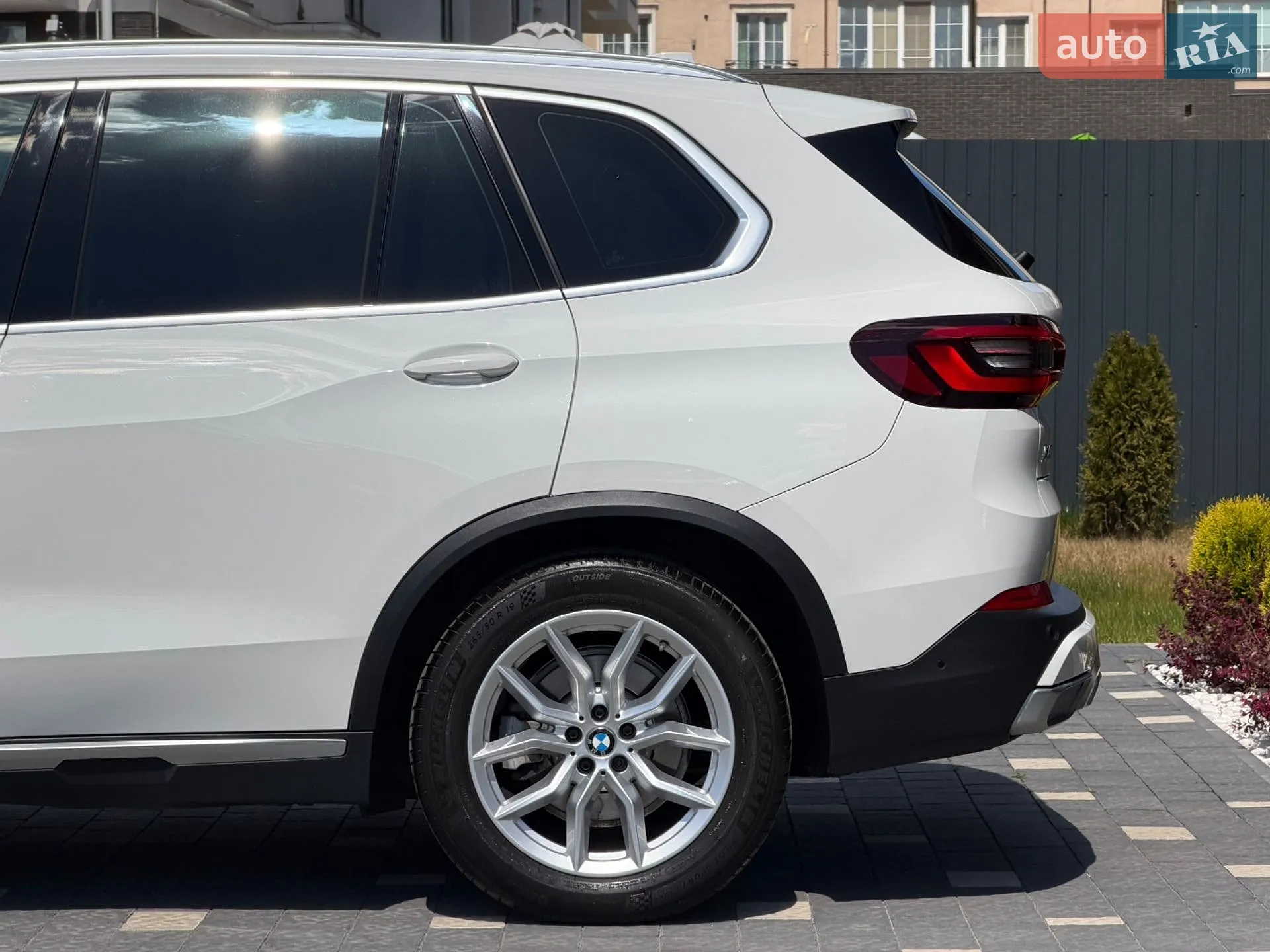 2023 BMW X5 - мініатюра 5