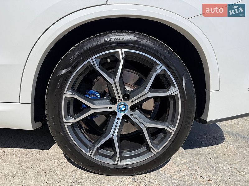 Внедорожник / Кроссовер BMW X5 2022 в Одессе