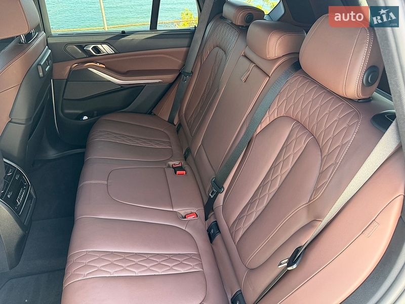Внедорожник / Кроссовер BMW X5 2022 в Одессе
