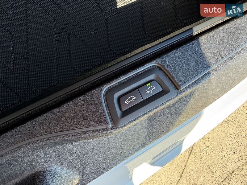 Внедорожник / Кроссовер BMW X5 2022 в Одессе