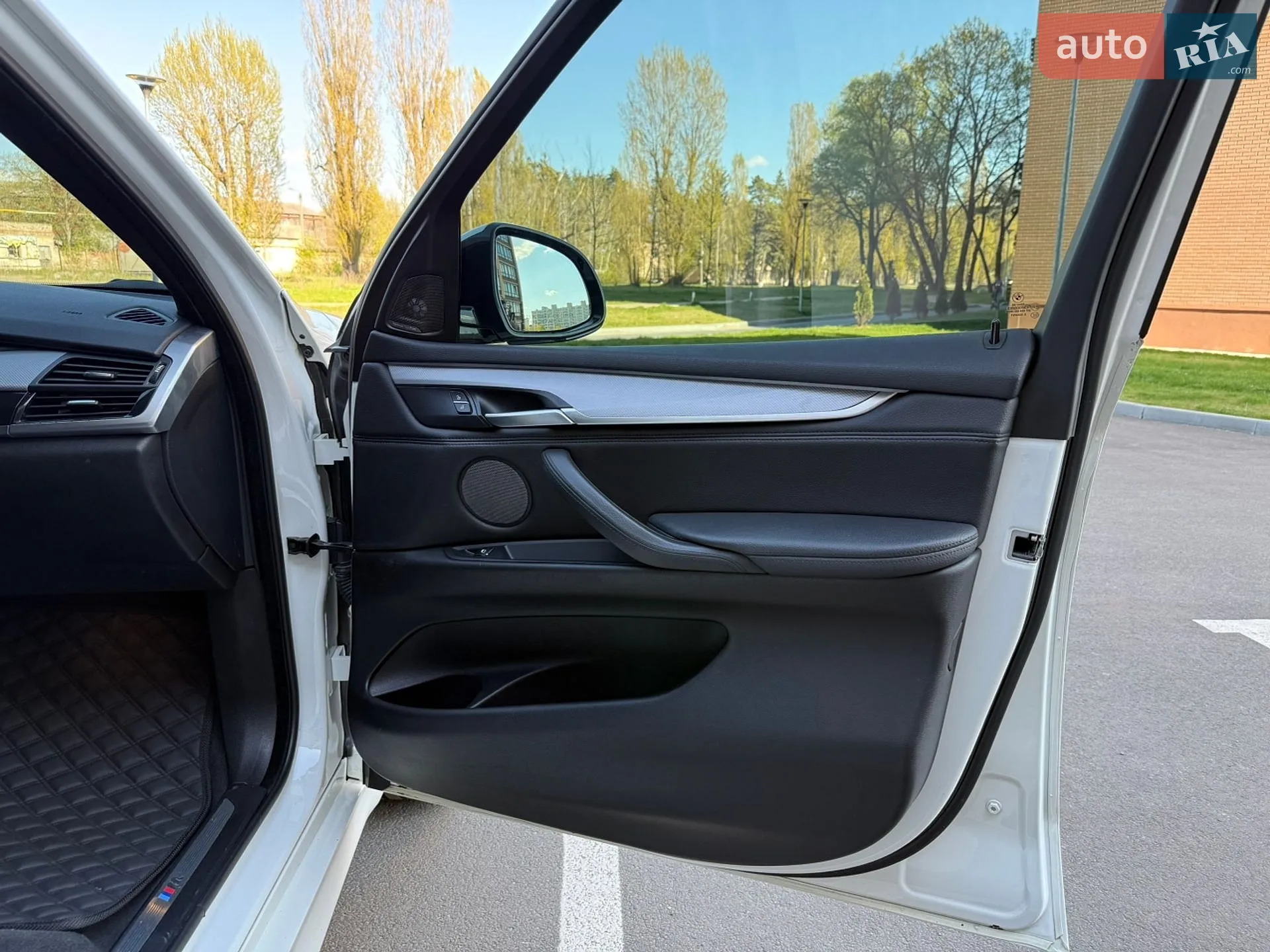2016 BMW X5 - мініатюра 29