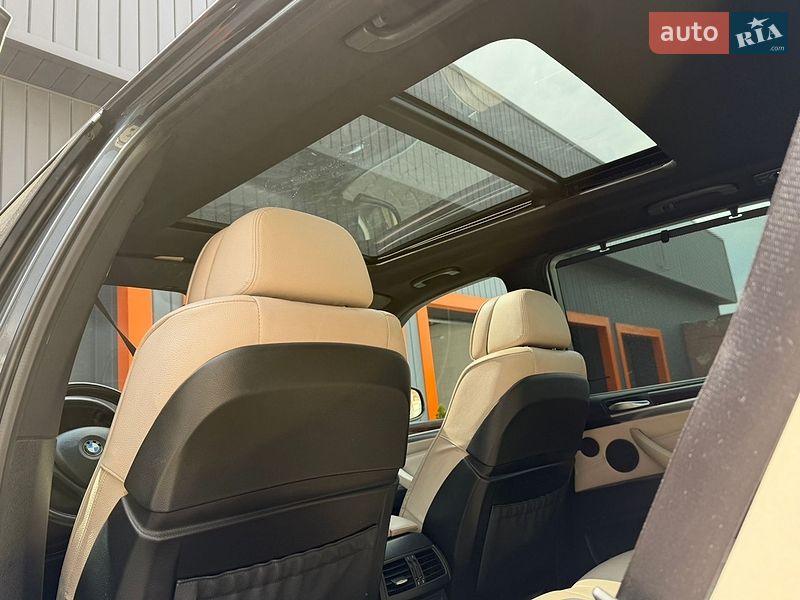 Внедорожник / Кроссовер BMW X5 2012 в Одессе