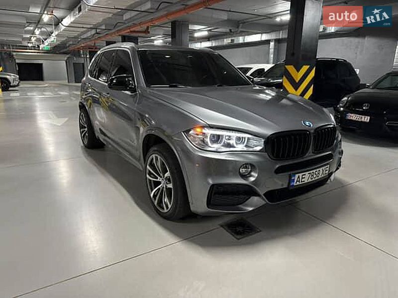 Внедорожник / Кроссовер BMW X5 2016 в Львове