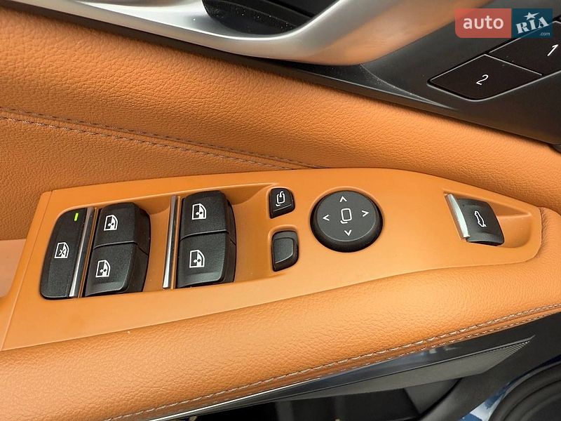 Внедорожник / Кроссовер BMW X5 2019 в Киеве