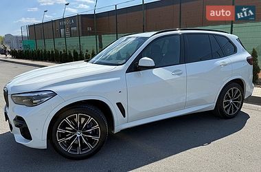 Внедорожник / Кроссовер BMW X5 2022 в Киеве