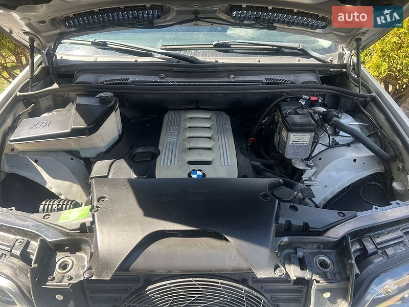 Внедорожник / Кроссовер BMW X5 2005 в Ковеле