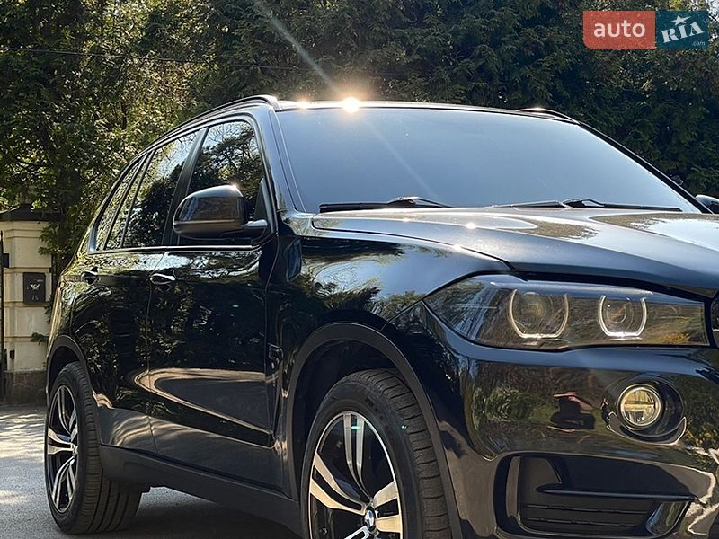 Внедорожник / Кроссовер BMW X5 2016 в Киеве
