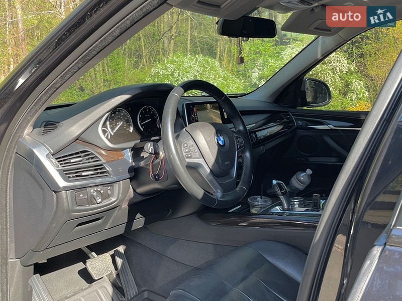 Внедорожник / Кроссовер BMW X5 2016 в Киеве