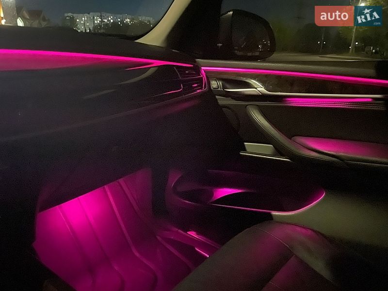 Внедорожник / Кроссовер BMW X5 2016 в Киеве
