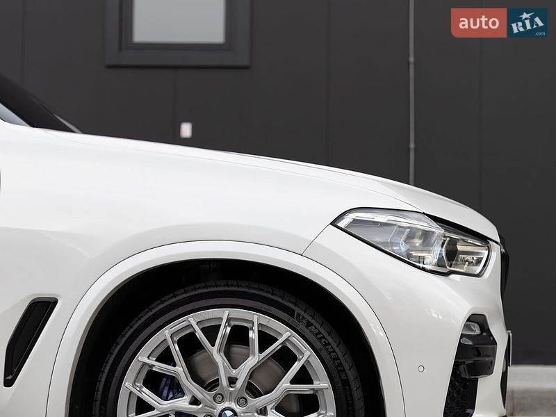Внедорожник / Кроссовер BMW X5 2019 в Киеве