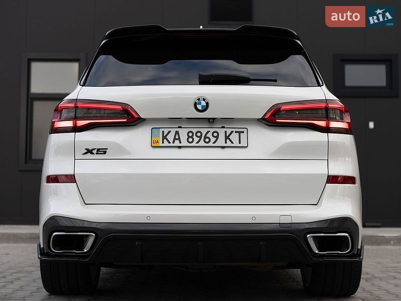 Внедорожник / Кроссовер BMW X5 2019 в Киеве