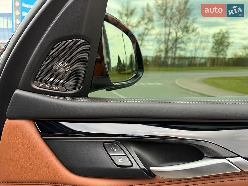 Внедорожник / Кроссовер BMW X5 2015 в Киеве