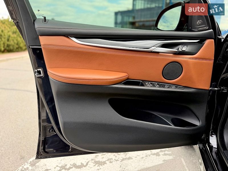Внедорожник / Кроссовер BMW X5 2015 в Киеве
