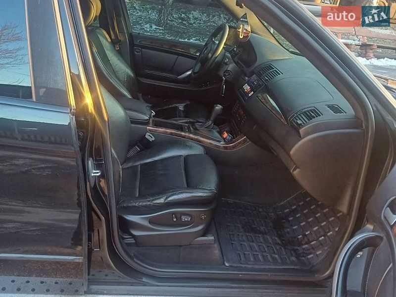 Позашляховик / Кросовер BMW X5 2004 в Дніпрі