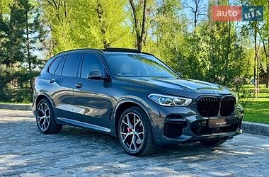 Внедорожник / Кроссовер BMW X5 2022 в Киеве
