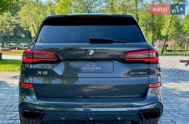 Внедорожник / Кроссовер BMW X5 2022 в Киеве