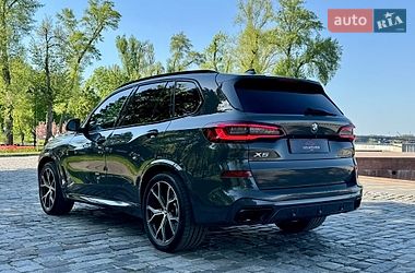 Внедорожник / Кроссовер BMW X5 2022 в Киеве