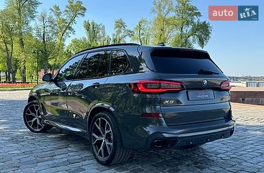 Внедорожник / Кроссовер BMW X5 2022 в Киеве