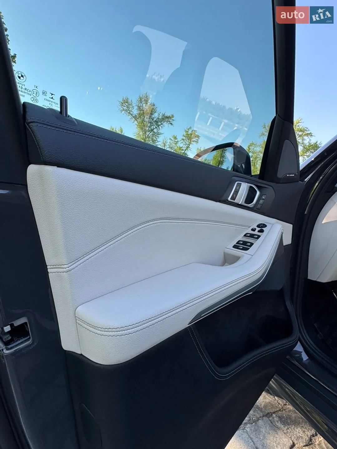 2022 BMW X5 - мініатюра 142