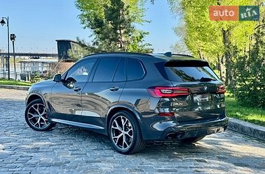 Внедорожник / Кроссовер BMW X5 2022 в Киеве