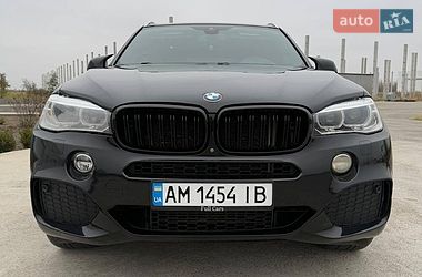 Внедорожник / Кроссовер BMW X5 2016 в Коростене