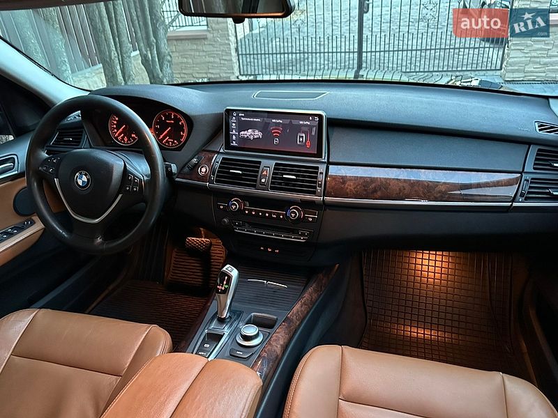 Внедорожник / Кроссовер BMW X5 2008 в Виноградове